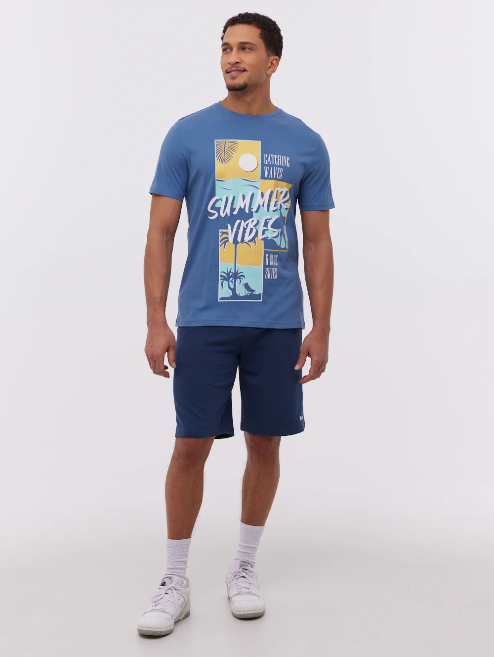 Baveri Graphic T-Shirt & Shorts 4-Pack - Image 3
